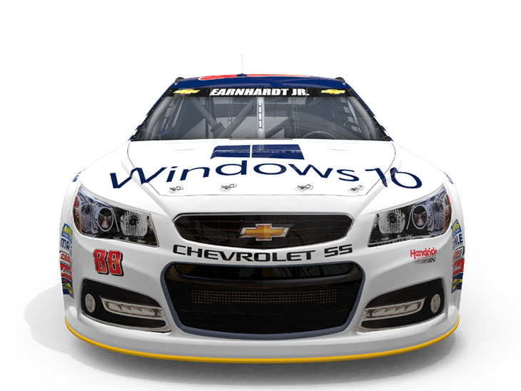Автомобиль гоночной команды Hendrick Motorsports с логотипом windows 10
